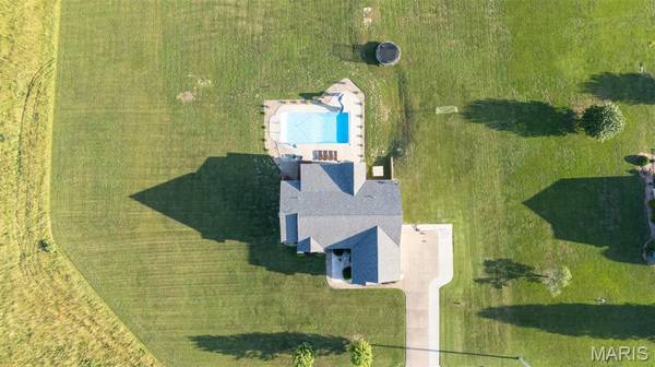5230 Westmeyer RD, Farmington, MO 63640