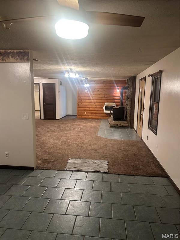 527 State Highway KK, Fordland, MO 65652