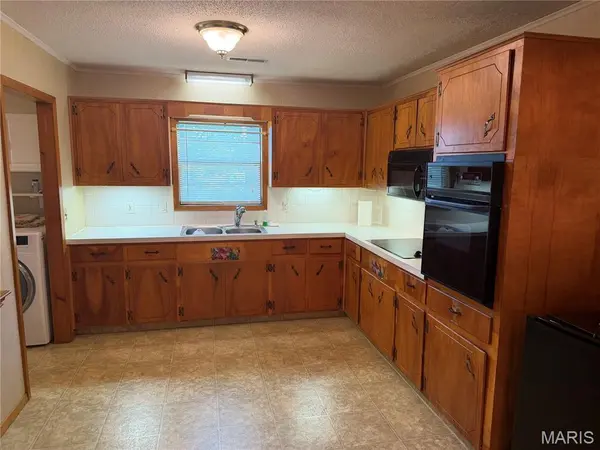 39415 W Sue DR, Malden, MO 63863