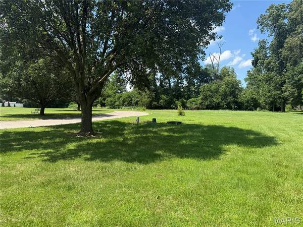 Lot 15 Bent Creek Estates, Dexter, MO 63841