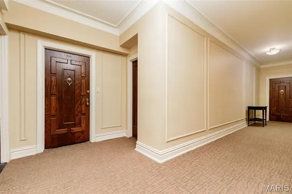 625 S Skinker BLVD #202, St Louis, MO 63105