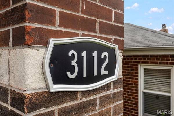 3112 Wyoming ST, St Louis, MO 63118