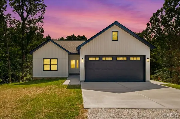 217 Red Mare Rd., Winfield, MO 63389