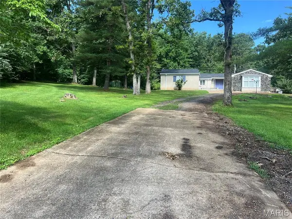 197 Wayne 340, Piedmont, MO 63957
