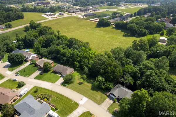 532 Ann DR, Jackson, MO 63755