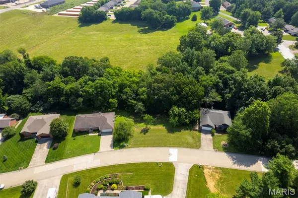 532 Ann DR, Jackson, MO 63755