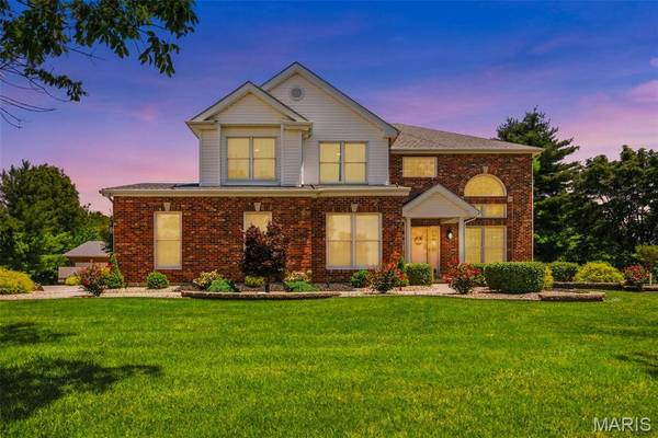 123 Townview DR, Wentzville, MO 63385