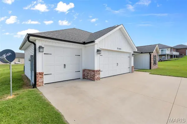 2502 Oak ST, Jackson, MO 63755