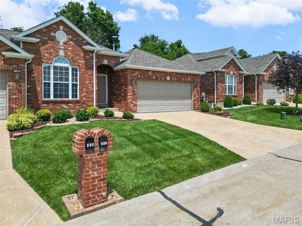 117 Tori Pines DR, St Louis, MO 63129