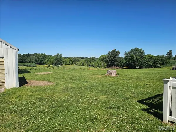4511 Chester RD, Chester, IL 62233