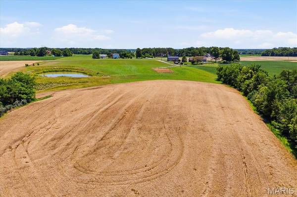 x Pine Crest Rd, Red Bud, IL 62278