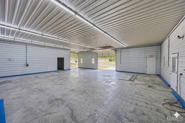 12410 S State Highway 21, Potosi, MO 63664