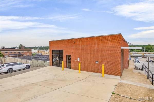 116B Easton ST, De Soto, MO 63020