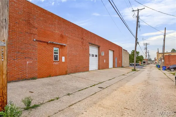116B Easton ST, De Soto, MO 63020