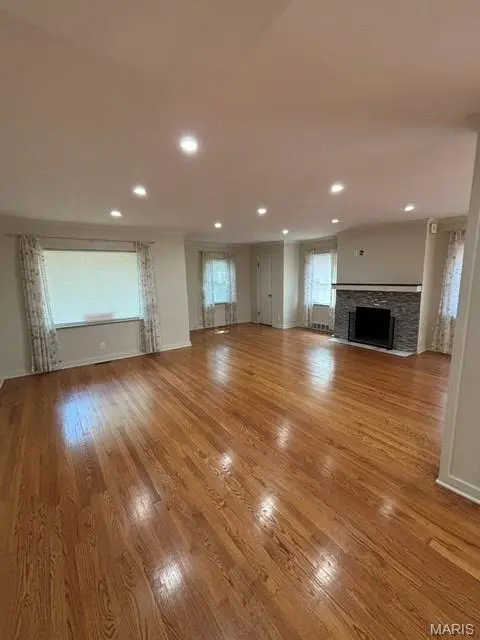 7543 Delmar BLVD, University City, MO 63130