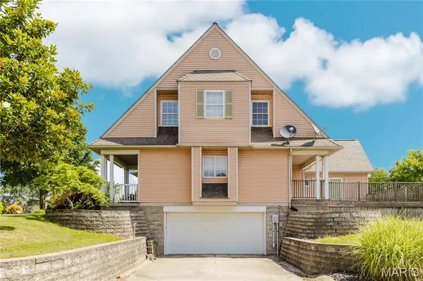 42 Hickory Street, Nashville, IL 62263