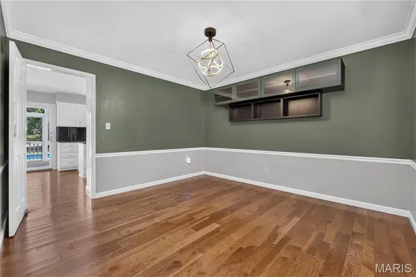 15534 Wendimill DR, Chesterfield, MO 63017