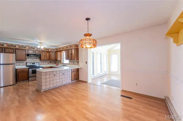 24265 Cr-434, St James, MO 65559