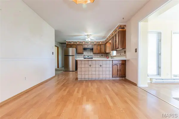 24265 Cr-434, St James, MO 65559