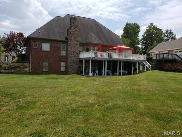 113 Whitman ST, Dexter, MO 63841