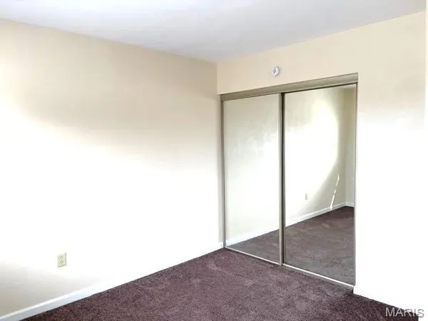 97 PEACHTREE LN, Fairview Heights, IL 62208