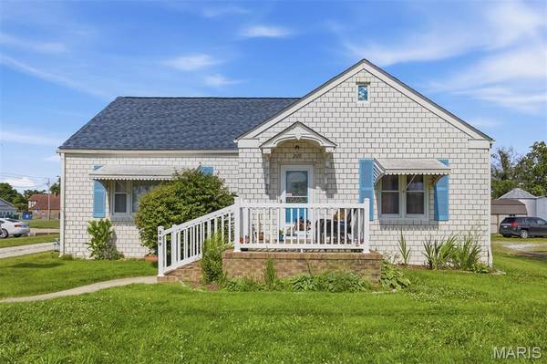 209 S Broadway, Hoffman, IL 62250