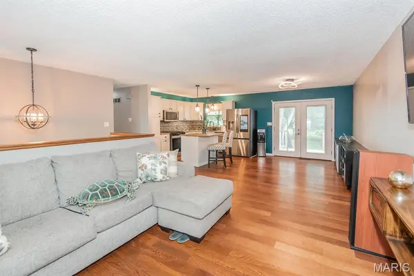 2726 Bremerton RD, Brentwood, MO 63144