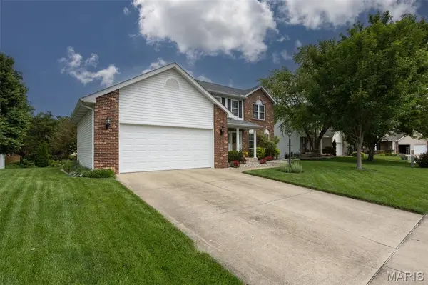 2707 Cabin Creek CT, Edwardsville, IL 62025