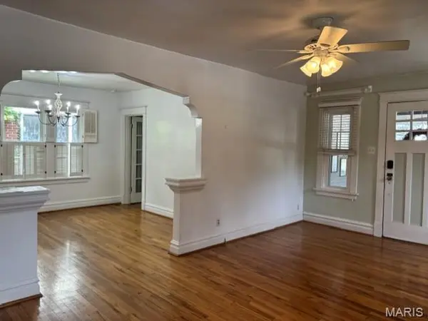 524 Goethe AVE, Kirkwood, MO 63122