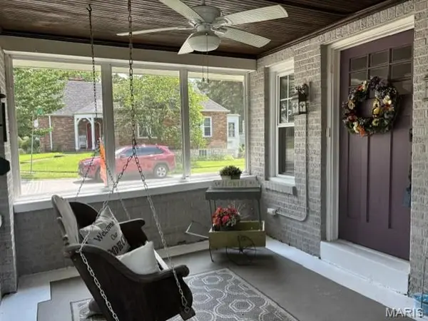 524 Goethe AVE, Kirkwood, MO 63122