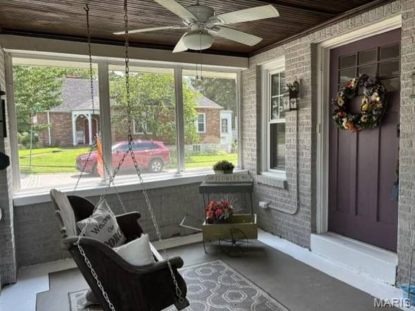 524 Goethe AVE, Kirkwood, MO 63122