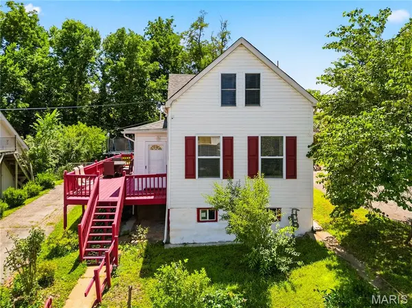 210 Horn AVE, St Louis, MO 63125