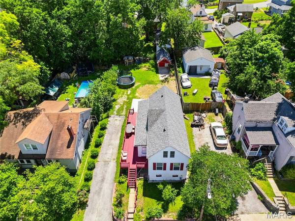 210 Horn AVE, St Louis, MO 63125
