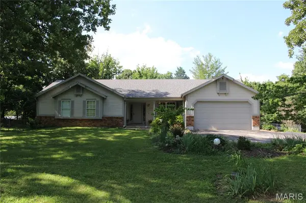 3877 Highway D, Defiance, MO 63341