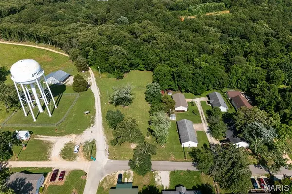 431 Hickory ST, Steelville, MO 65565