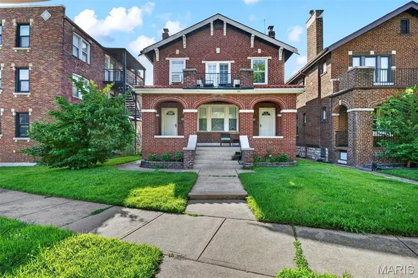 4200 Lawn AVE, St Louis, MO 63109