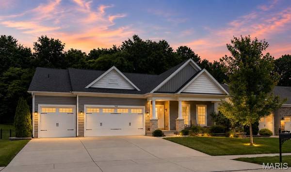 240 Carlton Point DR, Wentzville, MO 63385
