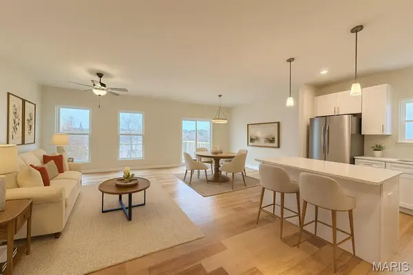 172 Hank's Close CT #172 STB, Washington, MO 63090