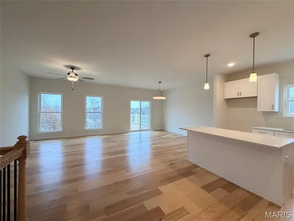 172 Hank's Close CT #172 STB, Washington, MO 63090