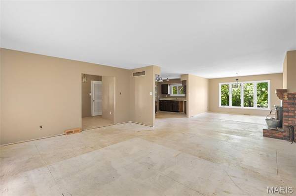 3951 Project RD, Luebbering, MO 63061