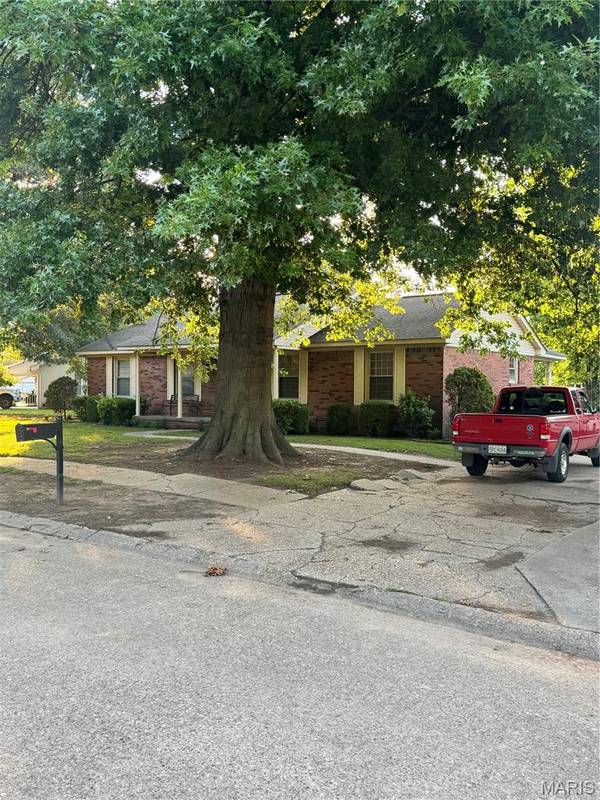 195 Saint Thomas, New Madrid, MO 63869