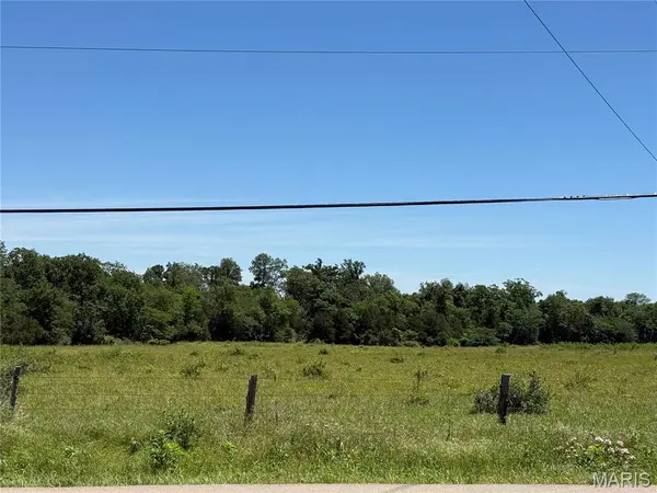 2 Flat River RD, Farmington, MO 63640
