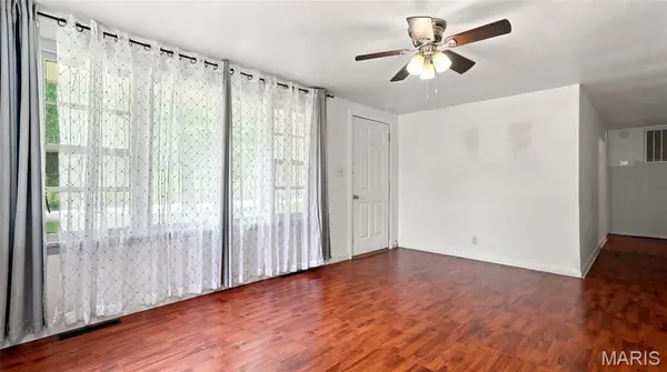 18906 County Road 1140, St James, MO 65559