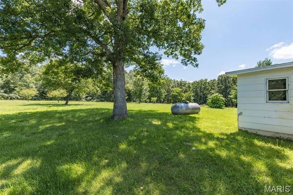 1901 & 1911 Howell RD, Unincorporated, MO 63637