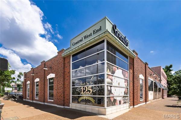69 Maryland PLZ, St Louis, MO 63108
