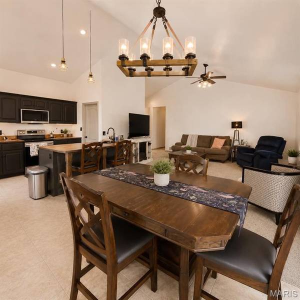 22810 Return LN, Waynesville, MO 65583