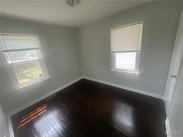 7100 Beulah AVE, St Louis, MO 63136