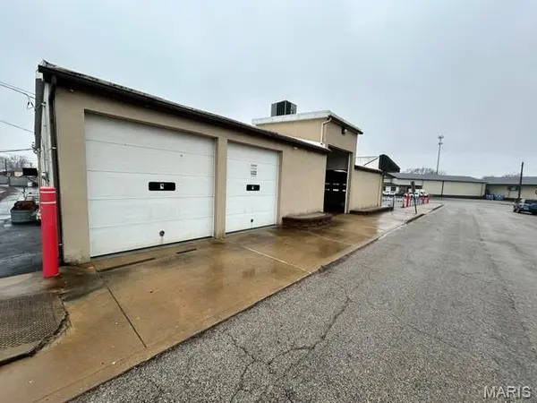 700 S Illinois ST, Belleville, IL 62220