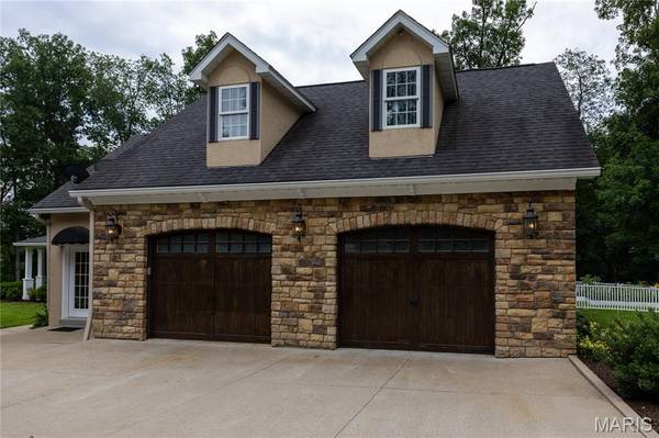 6889 Highway F, Farmington, MO 63640