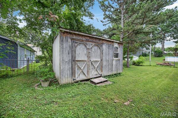 15420 Talbot LN, St Robert, MO 65584